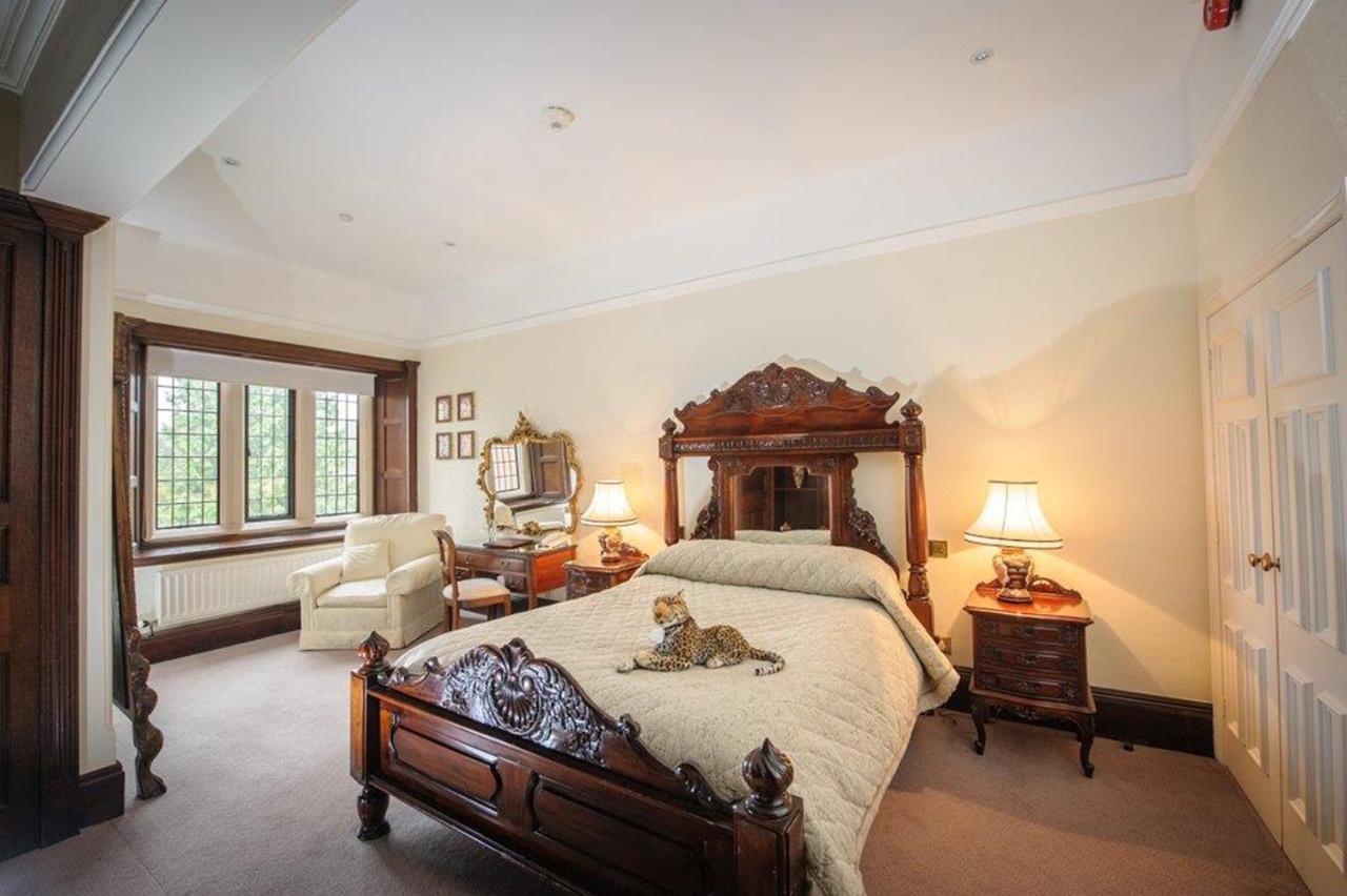 Hotel Dalston Hall 4*